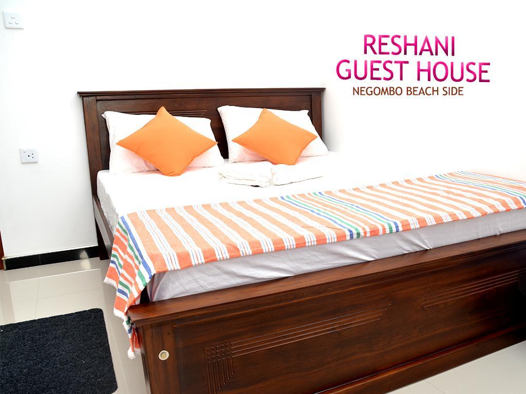 Reshani Guest House Negombo Exteriör bild