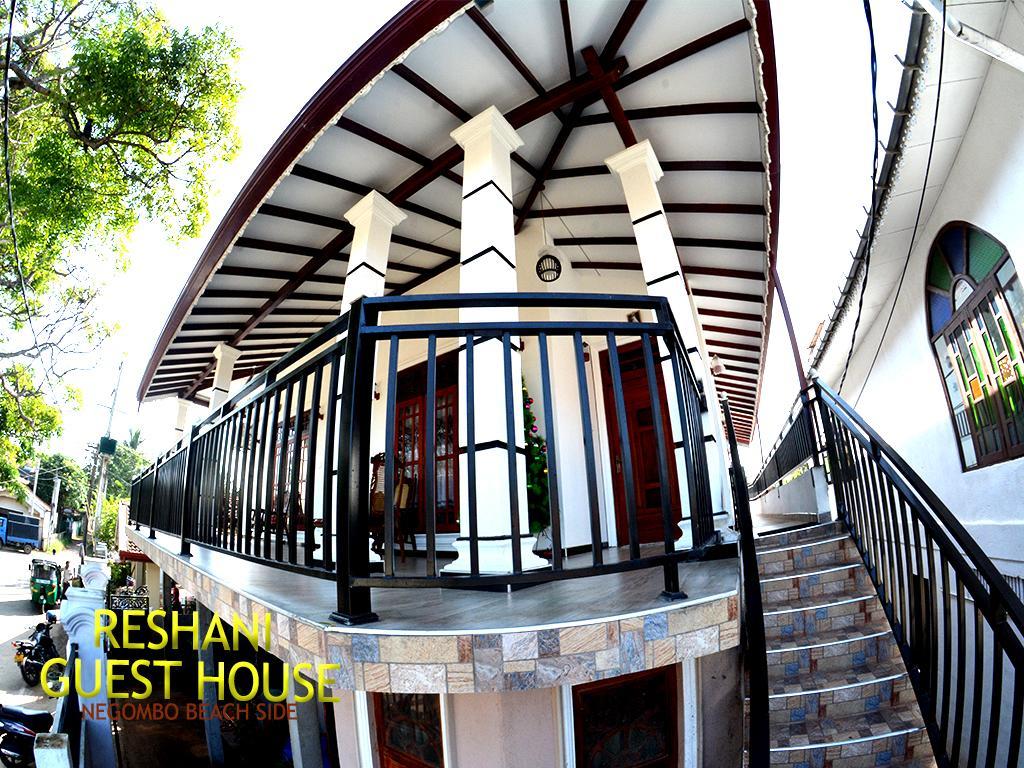 Reshani Guest House Negombo Exteriör bild
