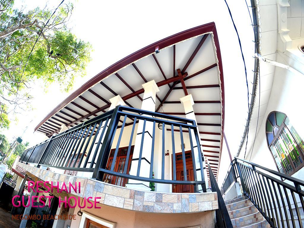 Reshani Guest House Negombo Exteriör bild